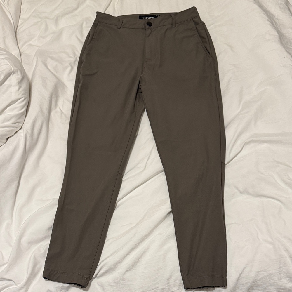 Cuts Clothing Men's AO Joggers in Canyon